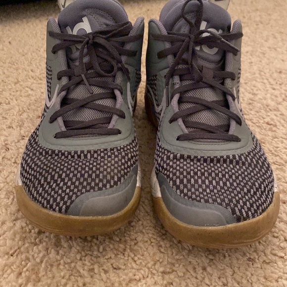 Nike 11.5 - Picture 4 of 15